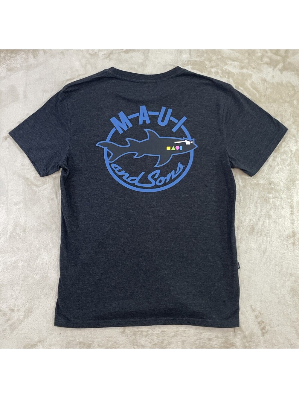 Maui and Sons Surf Co Dark Gray T Shirt Shark Logo Cotton Polyester Mens Large